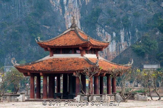 Temple Den Vua Dinh
Mots-clés: Asie;Vietnam;Den Vua Dinh;glise