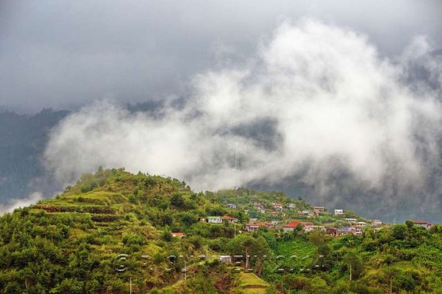 Halsema Highway
Aprs l'orage
Mots-clés: Asie;Philippines;Luzon;Mountain Province