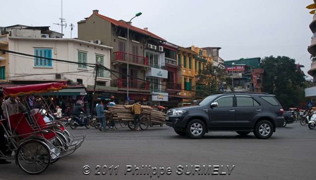 Carrefour
Mots-clés: Asie;Vietnam;Hanoi;