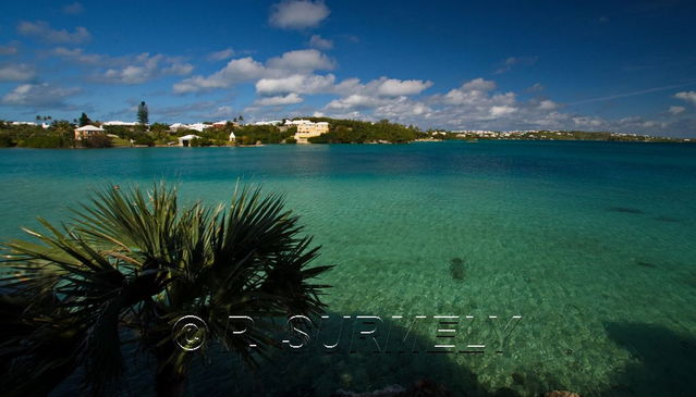 Harrington Sound
Lac sal
Mots-clés: Amrique du Nord;Bermudes