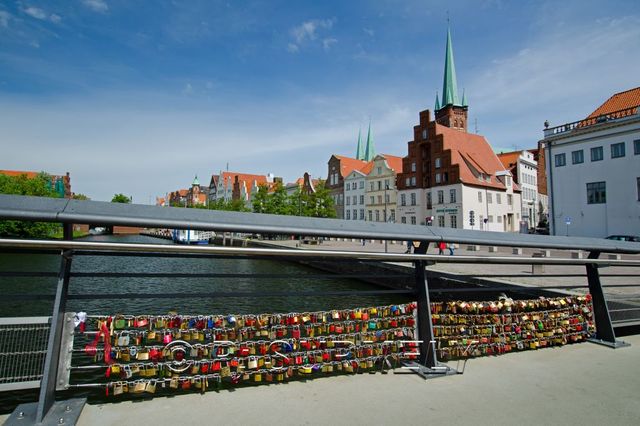 Lbeck: le pont aux cadenas
Mots-clés: Europe;Allemagne;Schlesswig-Hohlstein;Lbeck