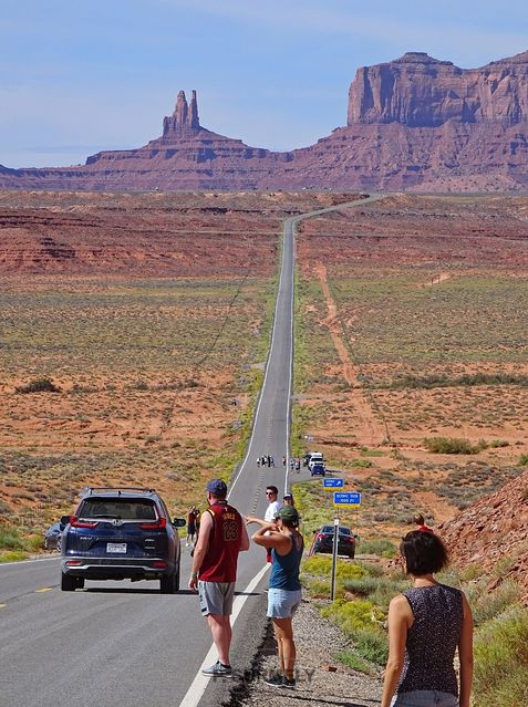 Monument Valley
Mots-clés: Amérique;Etats-Unis;USA;Arizona;Monument Valley;parc