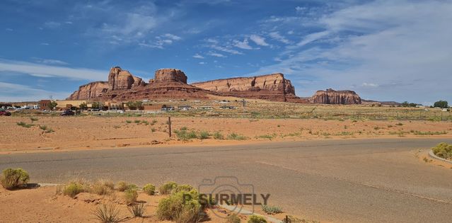 Monument Valley
Mots-clés: Amérique;Etats-Unis;USA;Arizona;Monument Valley;parc