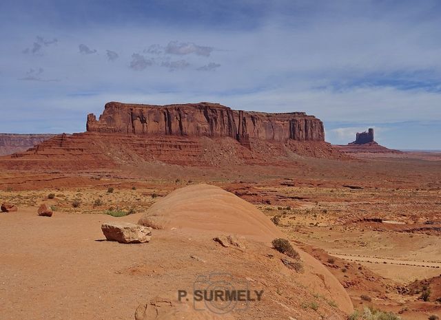 Monument Valley
Mots-clés: Amérique;Etats-Unis;USA;Arizona;Monument Valley;parc