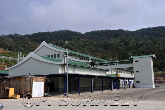 L'usine lectrique
Usine lectrique de Nam Theun II
Mots-clés: Laos;Asie;Nakai;Nam Theun