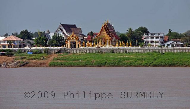 Nakhon Phanom
Vue depuis Thakhek au Laos
Keywords: Tha�lande;Asie;Nakhon Phanom;M�kong