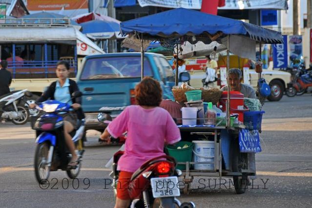 Nakhon Phanom
Mots-clés: ;Asie;Nakhon Phanom;