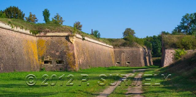 Neuf-Brisach
Fortifications classes au Patrimoine Mondial de l'UNESCO
Mots-clés: Europe;France;Alsace;Neuf-Brisach