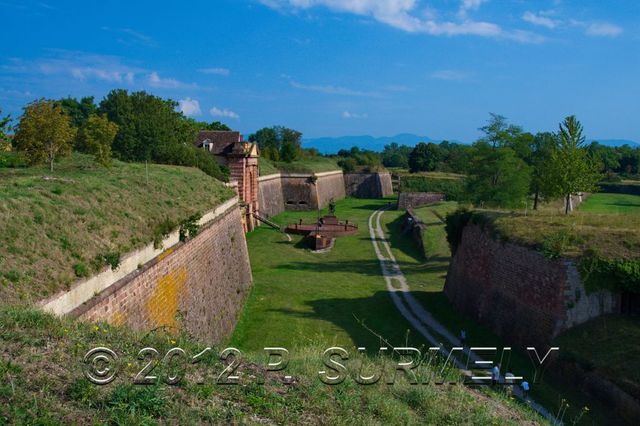 Neuf-Brisach
Fortifications classes au Patrimoine Mondial de l'UNESCO
Mots-clés: Europe;France;Alsace;Neuf-Brisach