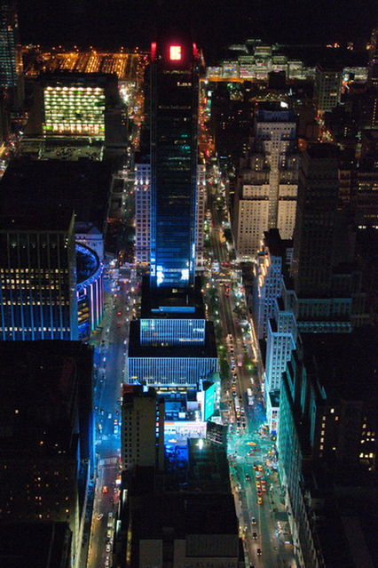 Manhattan
Vue nocturne sur Time Square depuis l'Empire State Building
Mots-clés: Amrique du Nord, Etats-Unis, New York