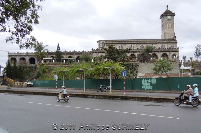 Cathdrale
Mots-clés: Asie;Vietnam;NhaTrang;glise