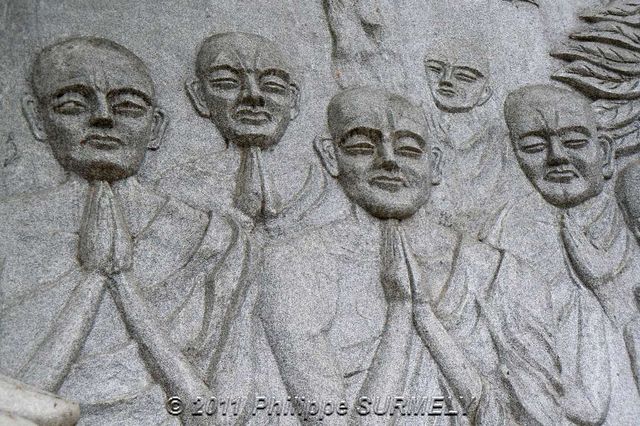 Prtres
Mots-clés: Asie;Vietnam;NhaTrang;statue