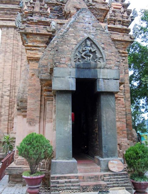 Temple Cham
Keywords: Asie;Vietnam;NhaTrang;�glise