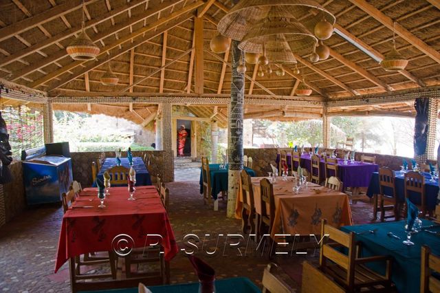 Restaurant
Mots-clés: Afrique;Sngal;Popenguine