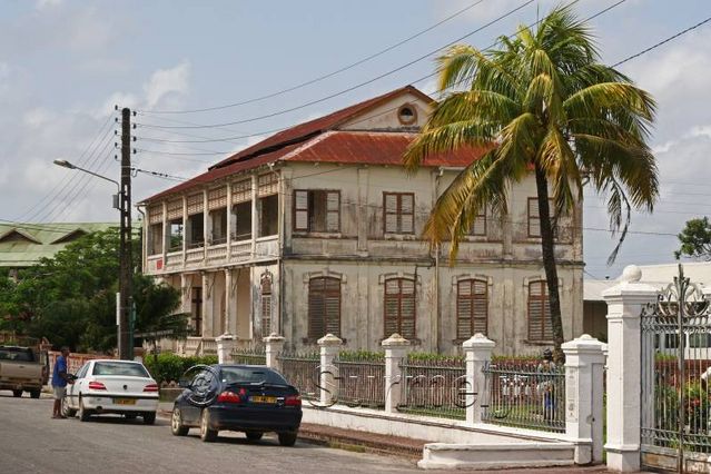 Saint-Laurent du Maroni
Mots-clés: Guyane;Amrique;Saint-Laurent