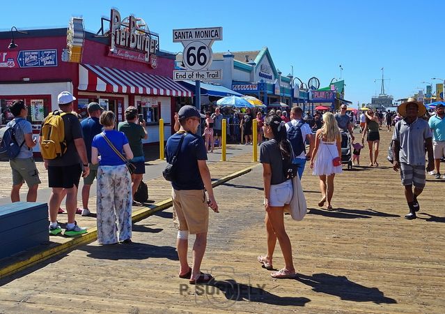 Santa Monica
Mots-clés: Amérique;Amérique du Nord;Etats-Unis;USA;Californie;Pacifique;Santa Monica