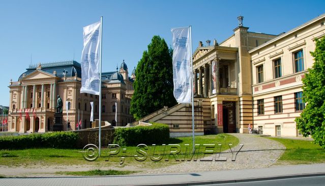 Schwerin: l'opra et le muse
Mots-clés: Europe;Allemagne;Mecklenburg;Vorpommern;Schwerin