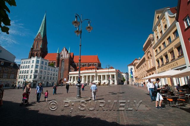 Schwerin: place
Mots-clés: Europe;Allemagne;Mecklenburg;Vorpommern;Schwerin