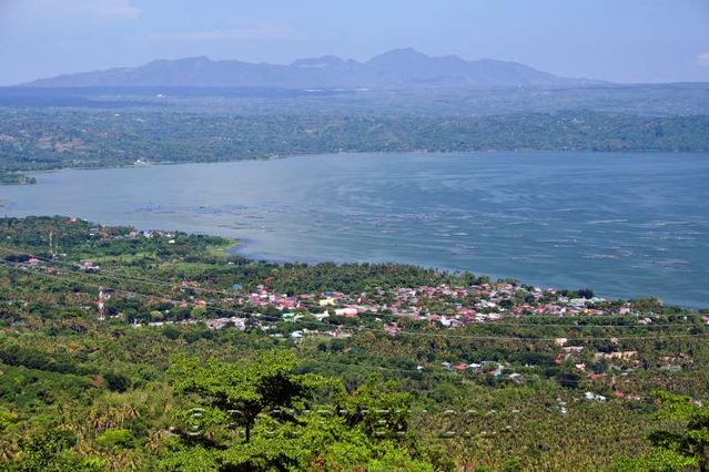 Lac Taal & Talisay
le lac vu de Tagaytay
Mots-clés: Asie;Philippines;Tagaytay;Talisay;Lac Taal;lac