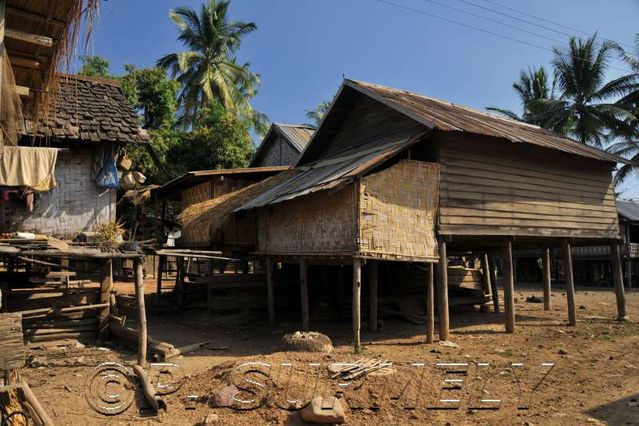 Thathod
maison traditionnelle
Mots-clés: Laos;Asie;Thakhek