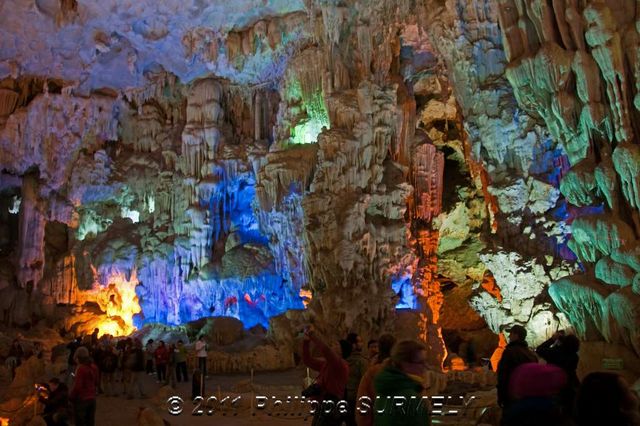 Tien Cung Cave
Mots-clés: Asie;Vietnam;Halong;grotte;Unesco