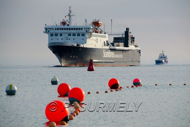 Travemnde: Ferry
Mots-clés: Europe;Allemagne;Schlesswig-Hohlstein;Travemnde;bateau