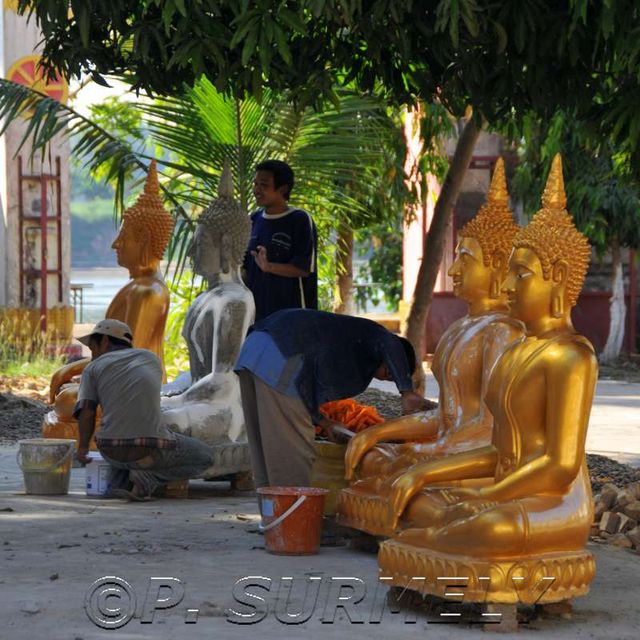 temple de Vat Sayaphoum
 Savannakhet
Mots-clés: Laos;Asie;Savannakhet;temple;Vat Sayaphoum